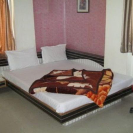 Angan Residency Hotel Ahmedabad Exterior foto